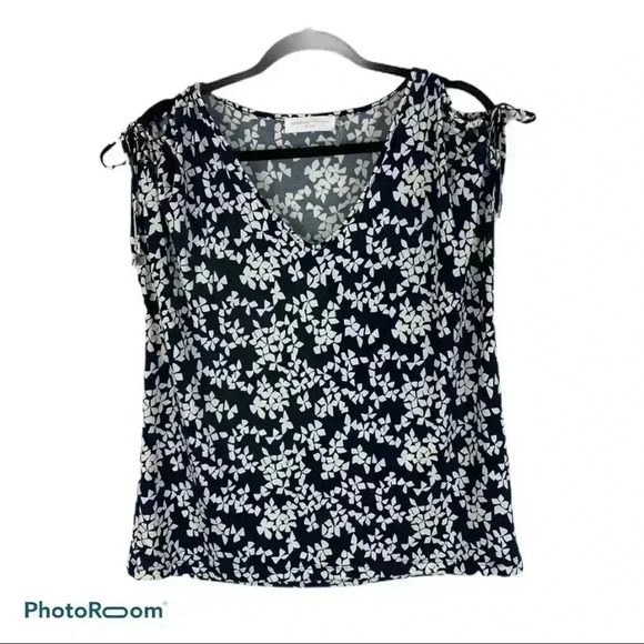 Adrienne Vittadini Cold Shoulder Tank Top - Picture 1 of 5